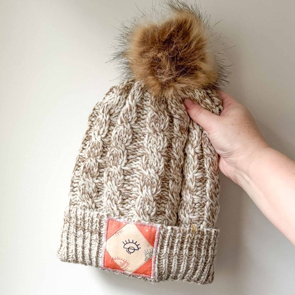 Chunky Oat Knit Toque with Custom Quilt Block & Sherpa Fleece Lining